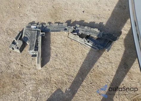 2018 Volkswagen Passat 2.0T Se z USA, uszkodzony, nr VIN 1VWBA7A38JC006617